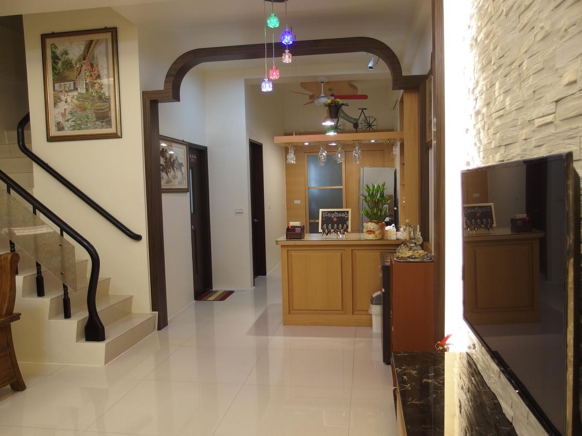 Happy Home B&B Уцзе Экстерьер фото